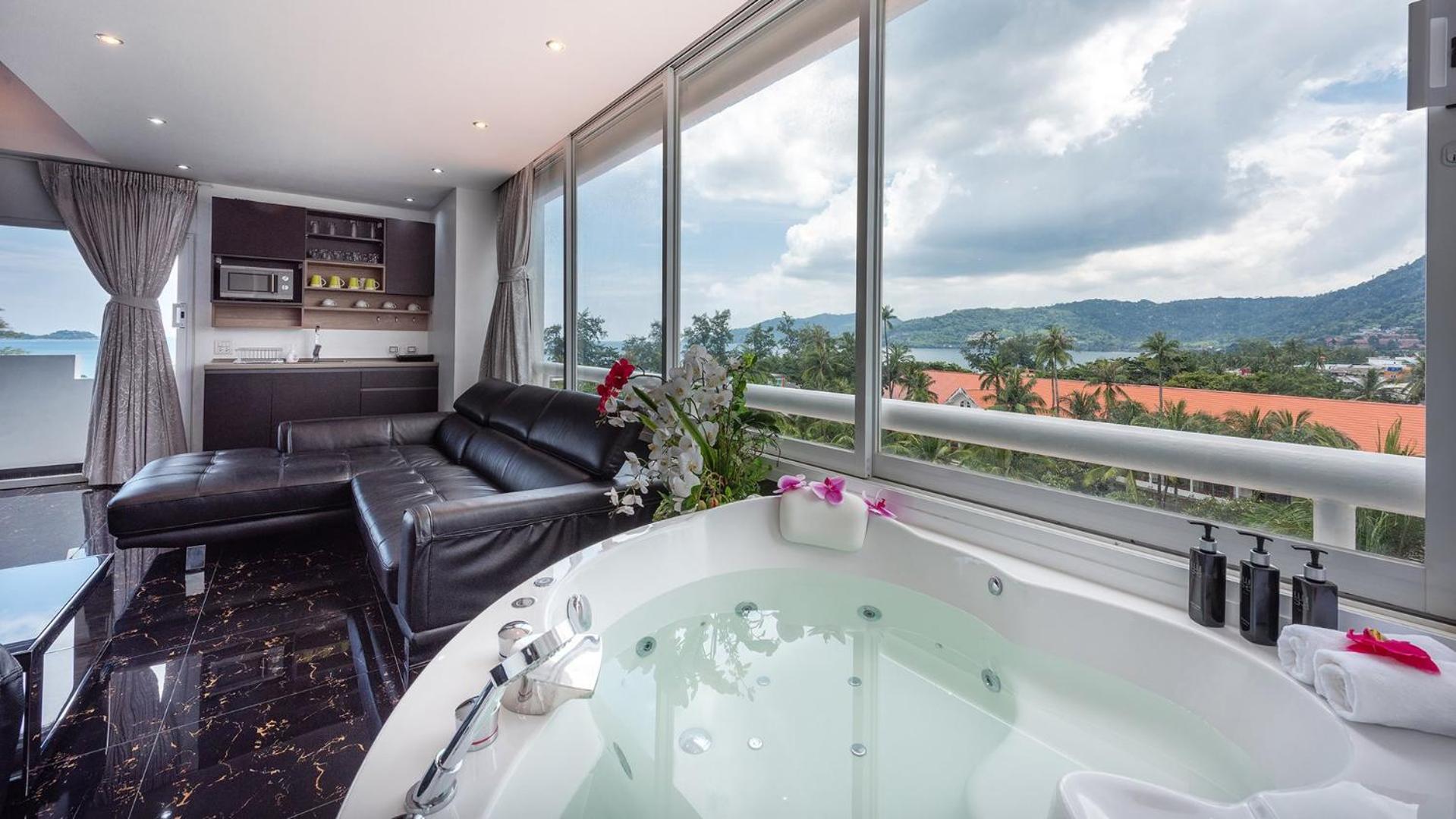 Tower 3 Privates Bedrooms * Patong